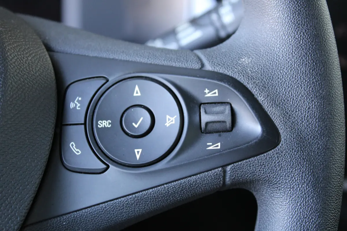 Edition 50 kWh | Apple carplay & Android auto | Elektrische ramen voor | Climate control |