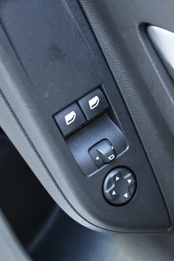 Edition 50 kWh | Apple carplay & Android auto | Elektrische ramen voor | Climate control |