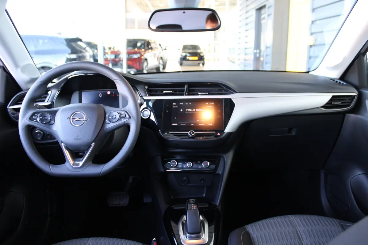 Edition 50 kWh | Apple carplay & Android auto | Elektrische ramen voor | Climate control |
