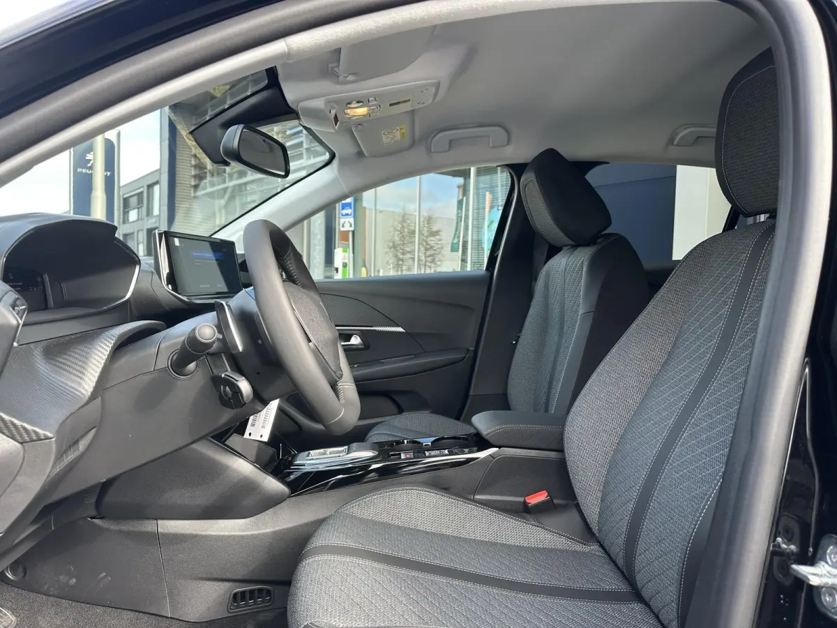 EV Style 50 kWh Navigatie | Apple Carplay/Android Auto | Parkeersensoren | Cruise Controle | Navigatie | Stoelverwarming