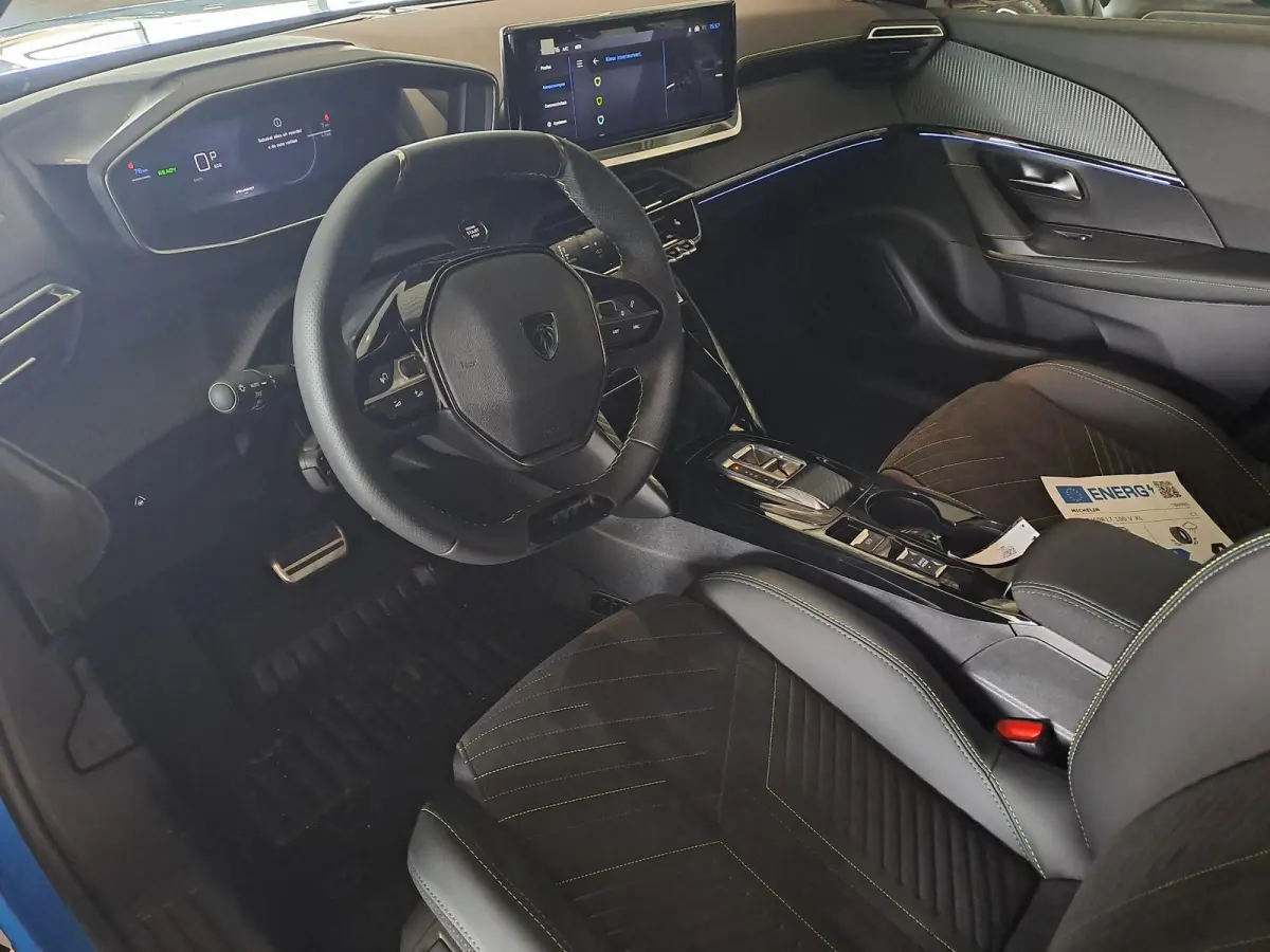 EV GT Avantage 54 kWh 17% BIJTELLING | DIRECT LEVERBAAR | AUTOMAAT | STOELVERWARMING | ALCANTARA | MASSAGESTOEL