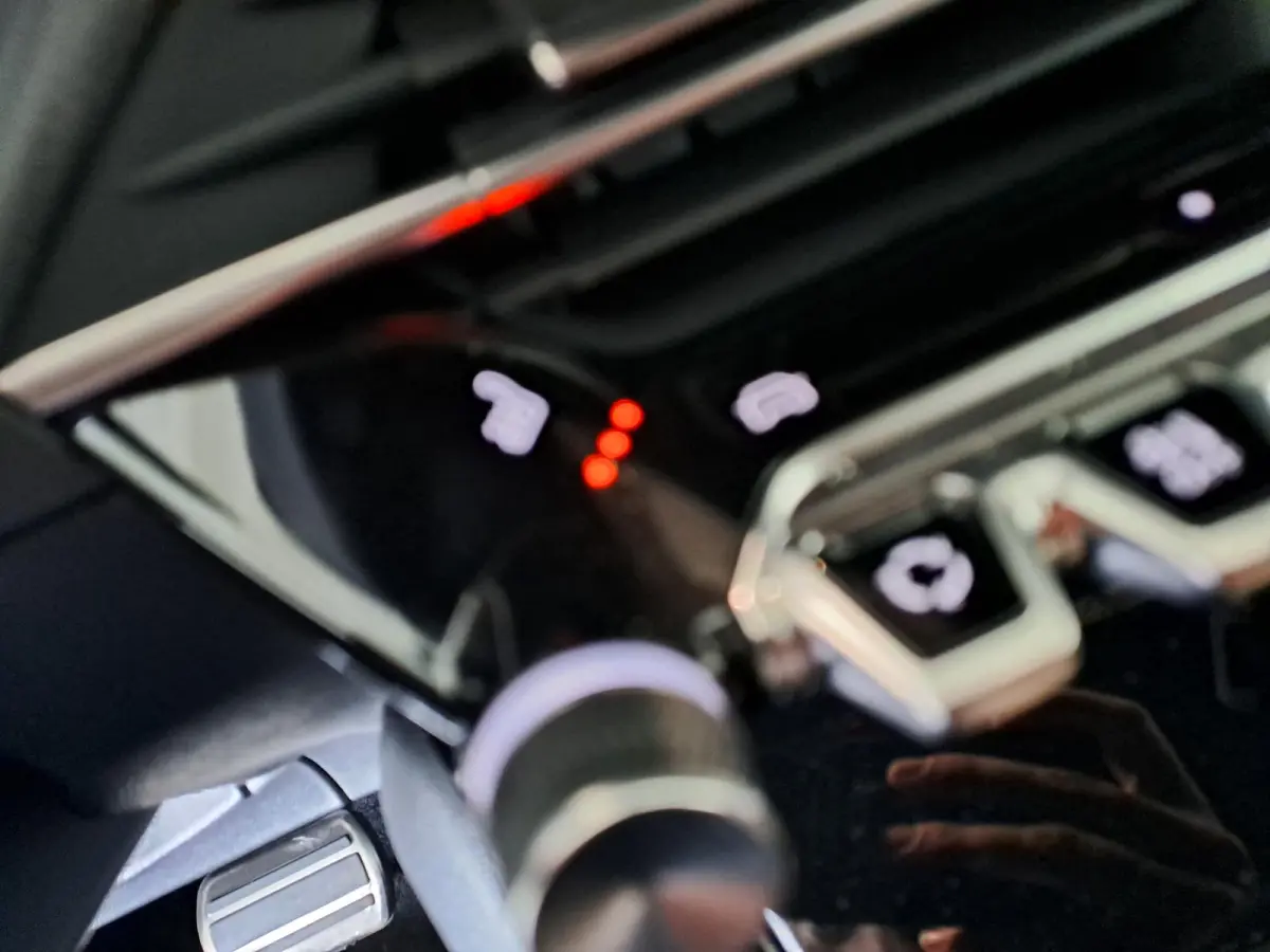 EV GT Avantage 54 kWh 17% BIJTELLING | DIRECT LEVERBAAR | AUTOMAAT | STOELVERWARMING | ALCANTARA | MASSAGESTOEL