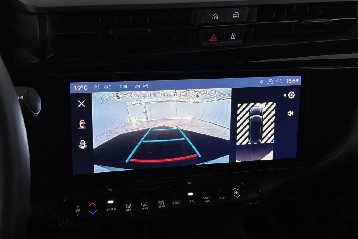 1.2 Turbo Hybrid Ibrida Speciale Pack Techno Stoelverwarming Camera