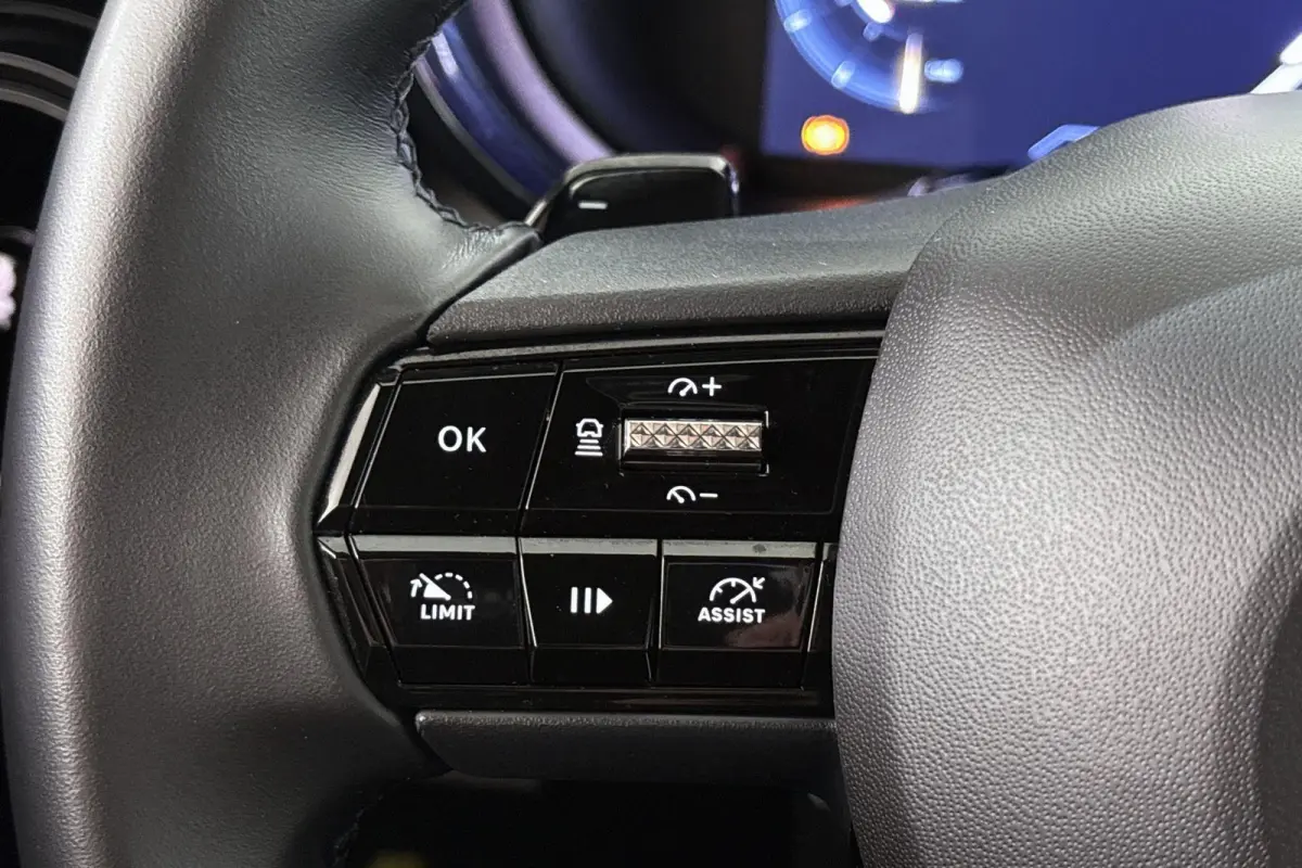 1.2 Turbo Hybrid Ibrida Speciale Pack Techno Stoelverwarming Camera