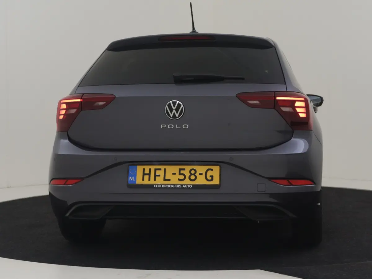 1.0 TSI 95PK Life Edition l App Connect l Parkeersensoren l Digital Dash l Adaptive Cr Control l Camera l DAB l Leder Multifunct. Stuur l
