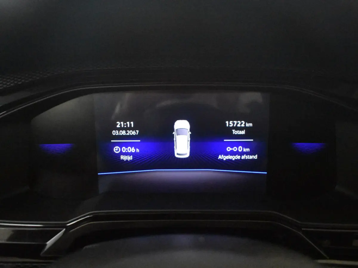 1.0 TSI 95PK Life Edition l App Connect l Parkeersensoren l Digital Dash l Adaptive Cr Control l Camera l DAB l Leder Multifunct. Stuur l