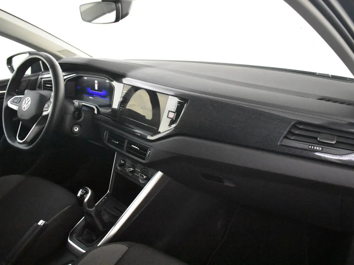 1.0 TSI 95PK Life Edition l App Connect l Parkeersensoren l Digital Dash l Adaptive Cr Control l Camera l DAB l Leder Multifunct. Stuur l