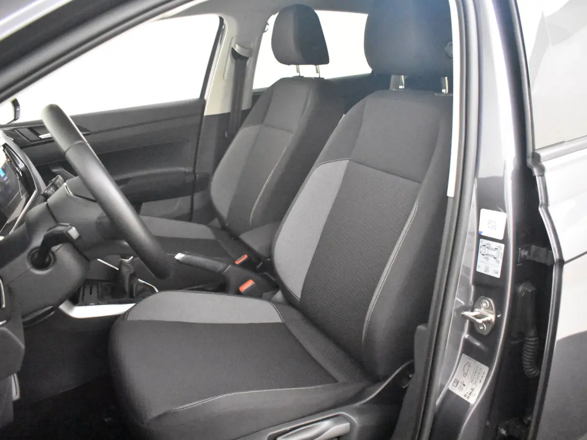 1.0 TSI 95PK Life Edition l App Connect l Parkeersensoren l Digital Dash l Adaptive Cr Control l Camera l DAB l Leder Multifunct. Stuur l