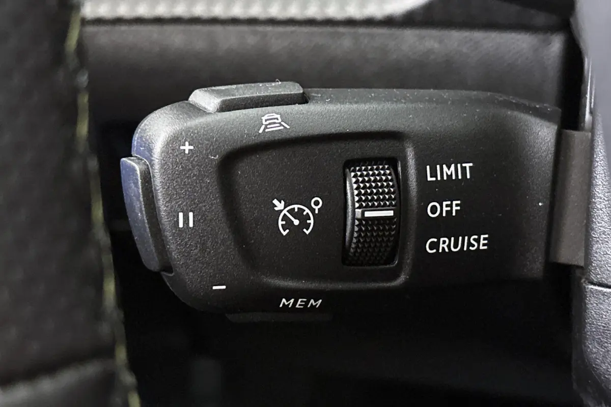 1.2 Hybrid 145 e-DCS6 GT Panoramadak Adaptieve Cruise Keyless LED