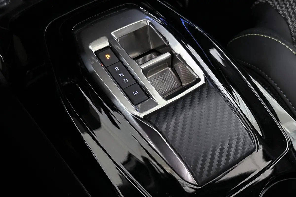 1.2 Hybrid 145 e-DCS6 GT Panoramadak Adaptieve Cruise Keyless LED