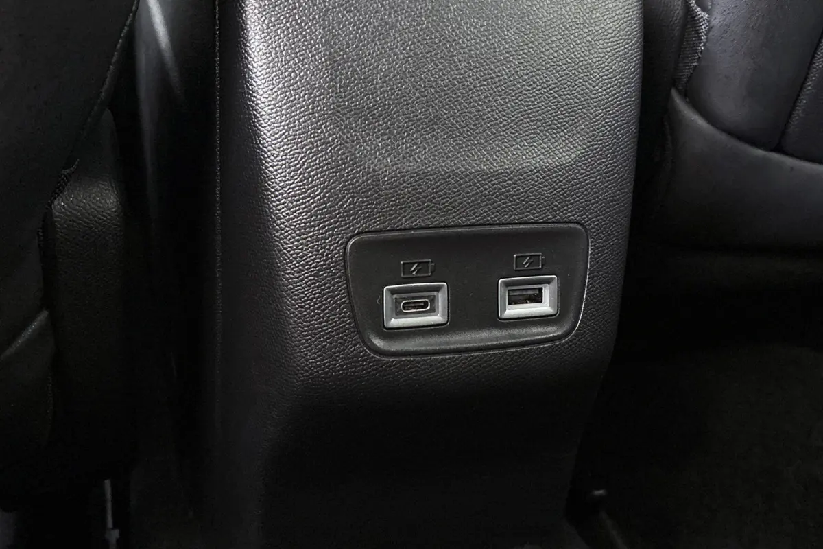 1.2 Hybrid 145 e-DCS6 GT Panoramadak Adaptieve Cruise Keyless LED