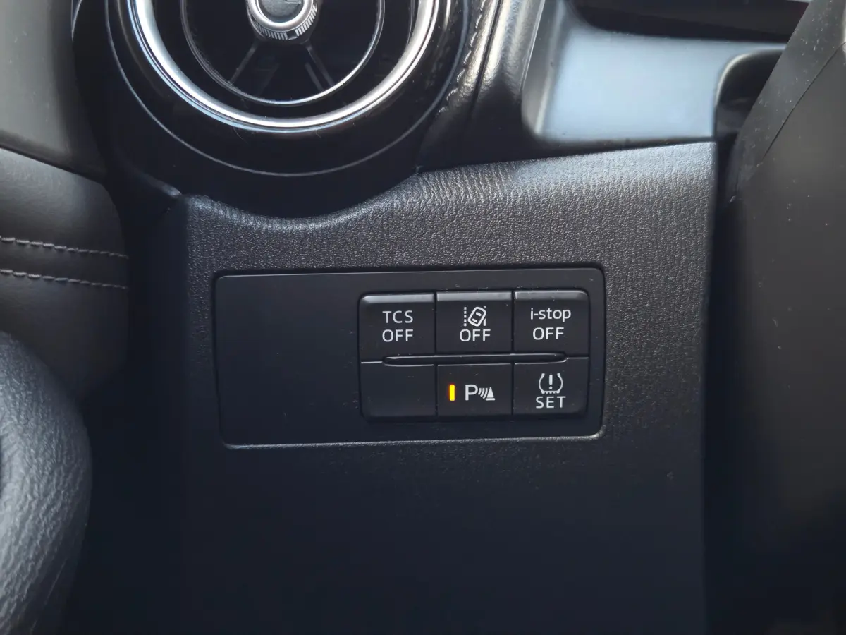 2.0 SkyActiv-G 120 SkyLease | Achteruitrij assistent | Binnenspiegel automatisch dimmend | Cruise control