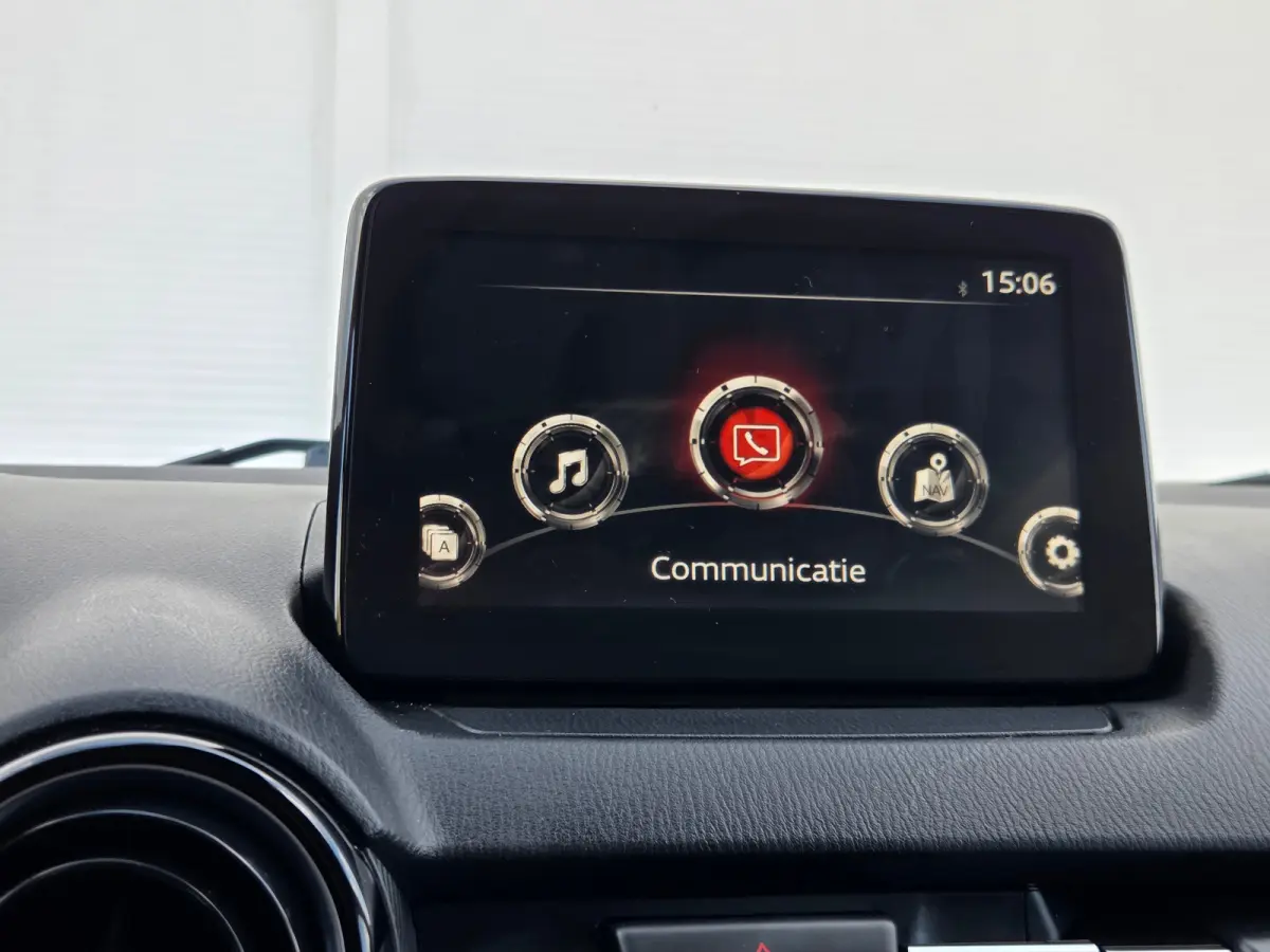 2.0 SkyActiv-G 120 SkyLease | Achteruitrij assistent | Binnenspiegel automatisch dimmend | Cruise control