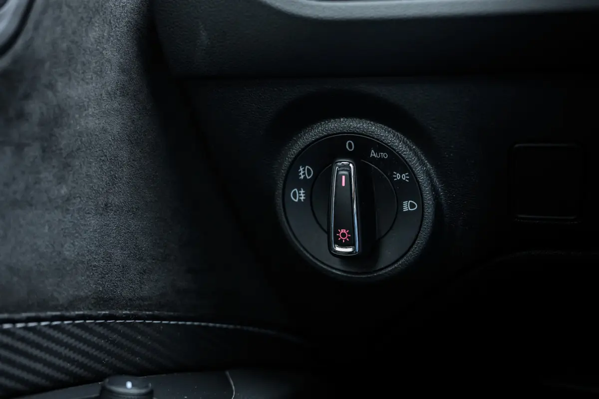 2.0 TSI CUPRA 300 4DRIVE Panoramadak |Camera|Lane-Assist|Acc|Dealer Onderhouden