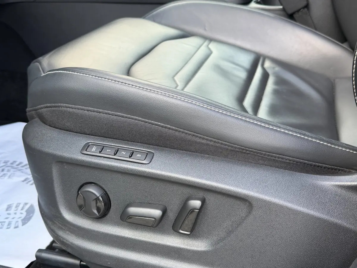 1.5 TSI Style Business Intense DSG Aut.| PANO | LEDER | BEATS | MEMORY | ACC | CAMERA | 1E EIG | DEALER