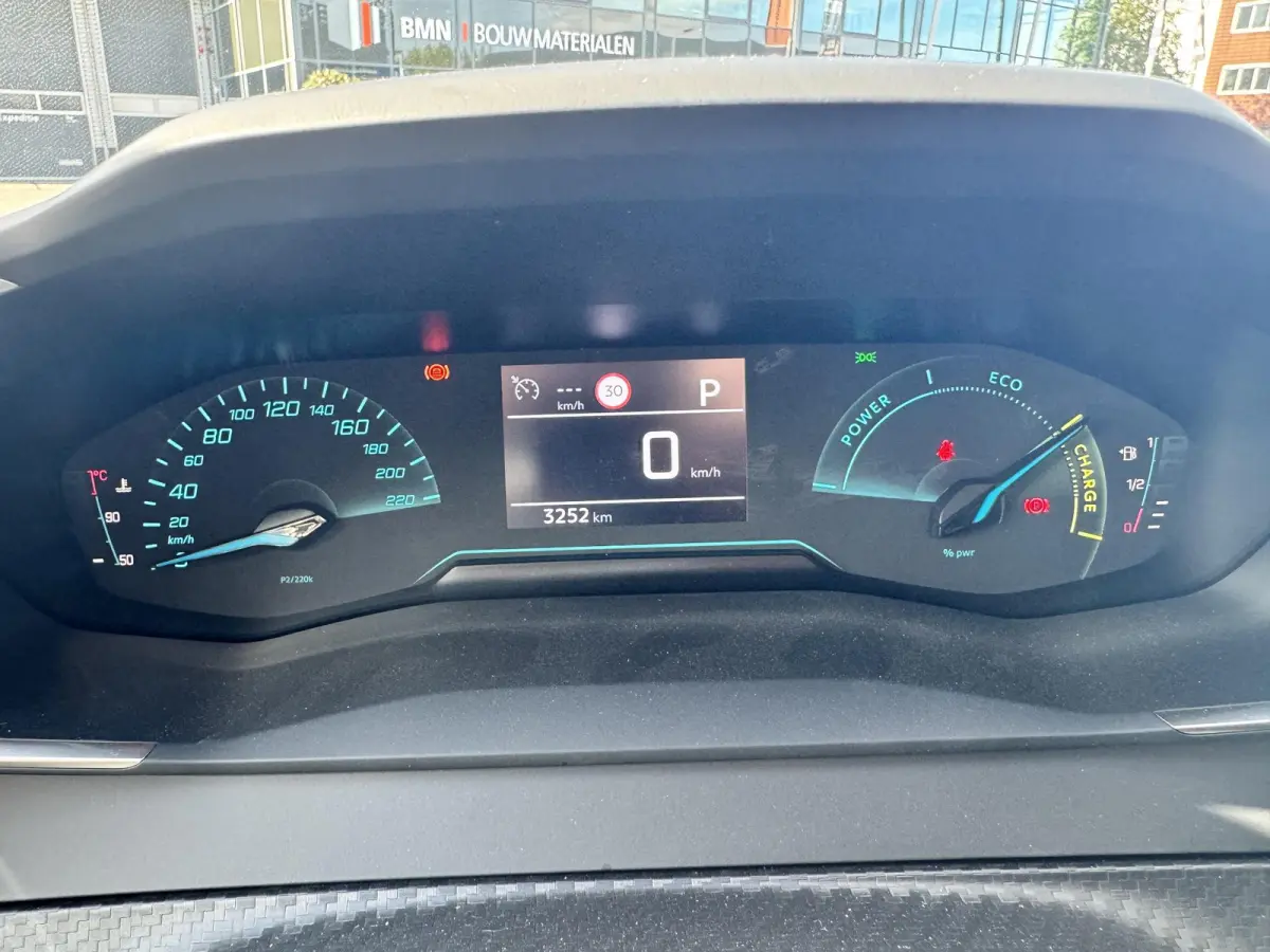 1.2 Hybrid 110 e-DCS6 Business