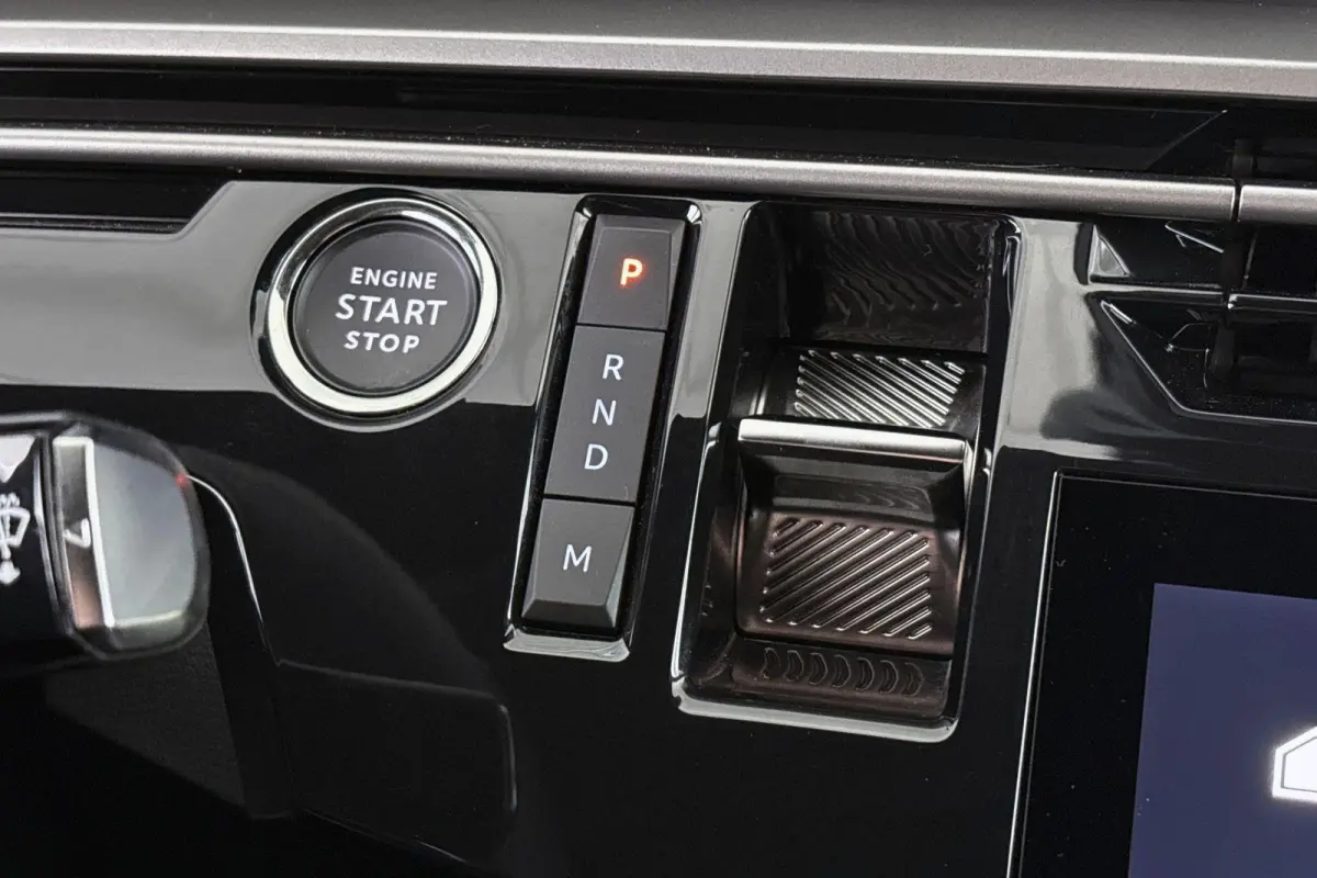 1.2 Hybrid 145 GT 7p 360 Camera Keyless Stoelverwarming