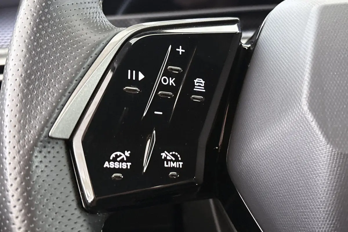 1.2 Hybrid 145 GT 7p 360 Camera Keyless Stoelverwarming
