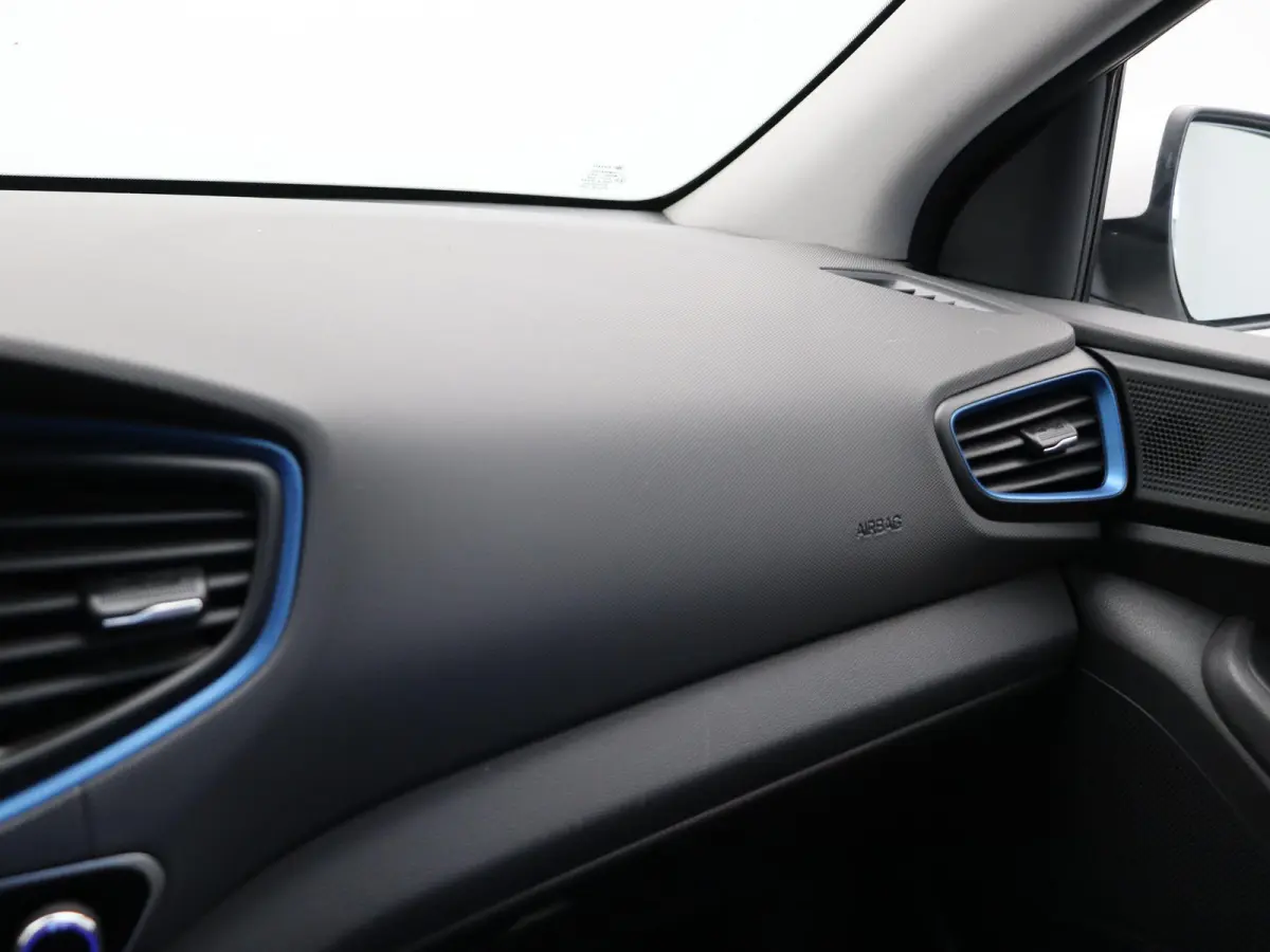 1.6 GDi Comfort | Adaptive cruise control | Climate control | PDC voor en achter | Achteruitrij camera | Navigatie |