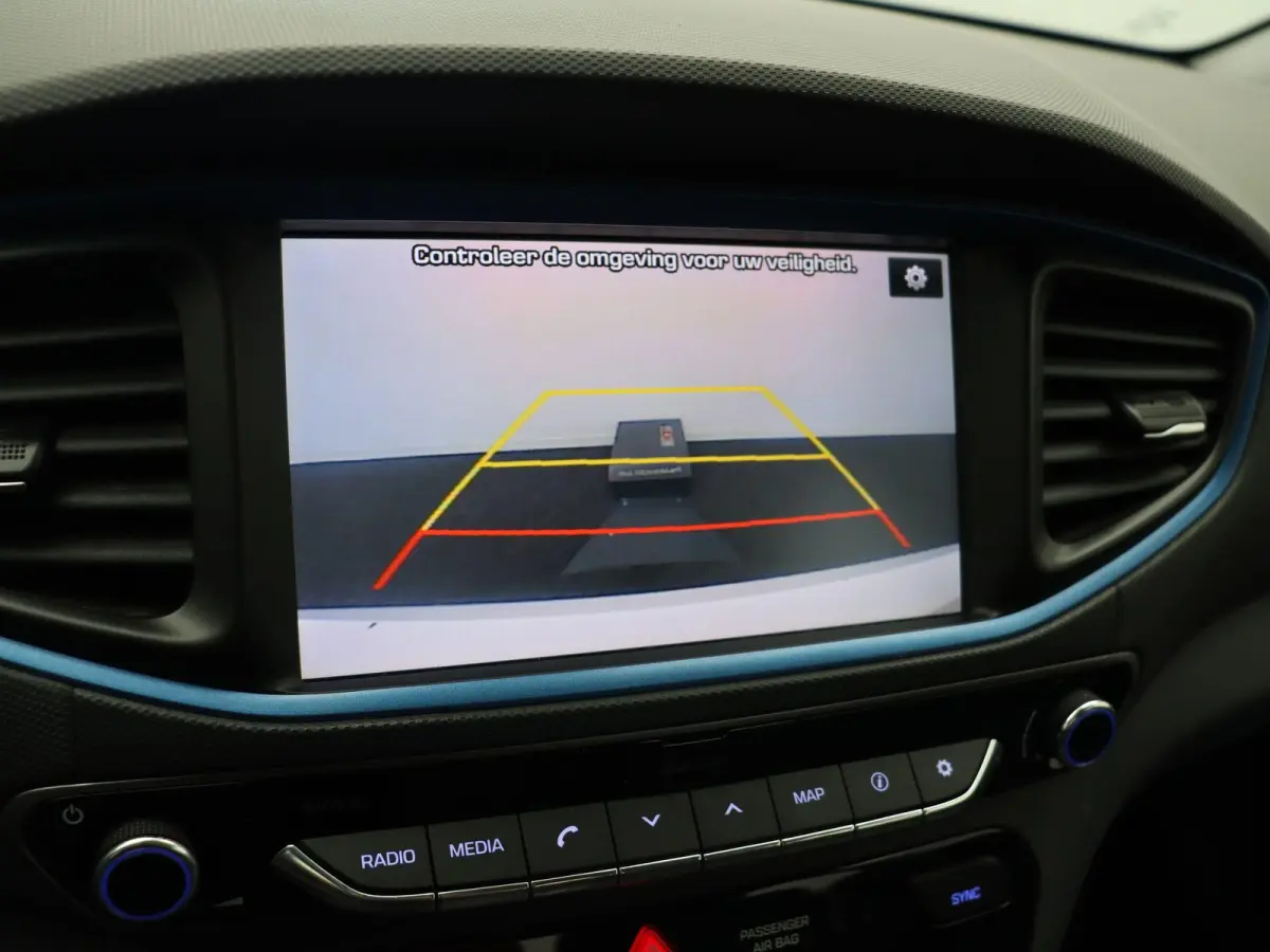 1.6 GDi Comfort | Adaptive cruise control | Climate control | PDC voor en achter | Achteruitrij camera | Navigatie |