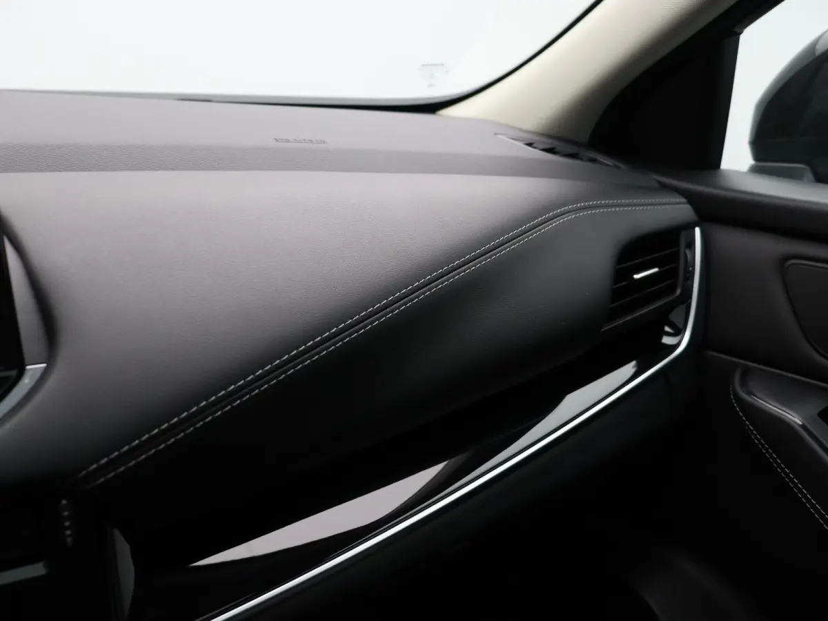 1.3 MHEV N-Connecta | Panoramadak | Rondomzicht camera | Climate control | Adaptive cruise control | Navigatie | DAB radio | Keyless |