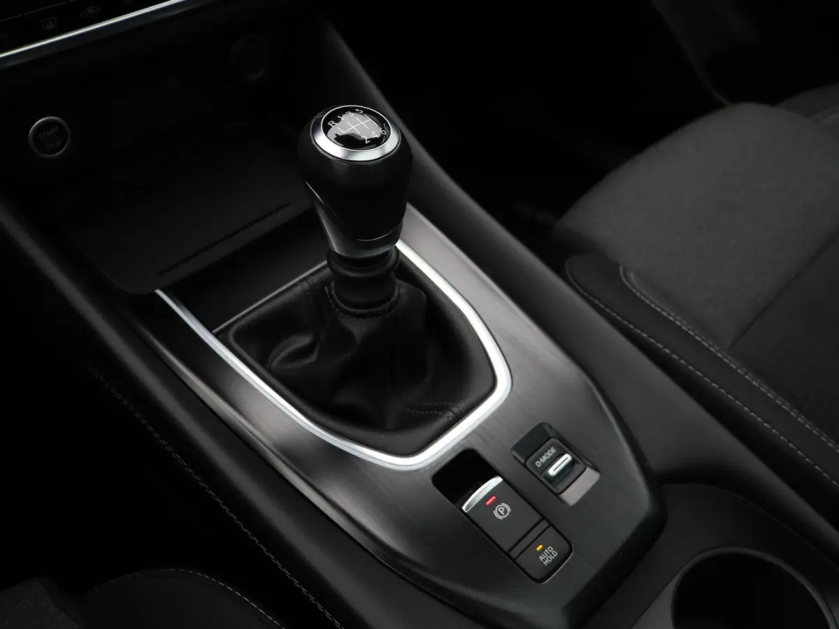 1.3 MHEV N-Connecta | Panoramadak | Rondomzicht camera | Climate control | Adaptive cruise control | Navigatie | DAB radio | Keyless |