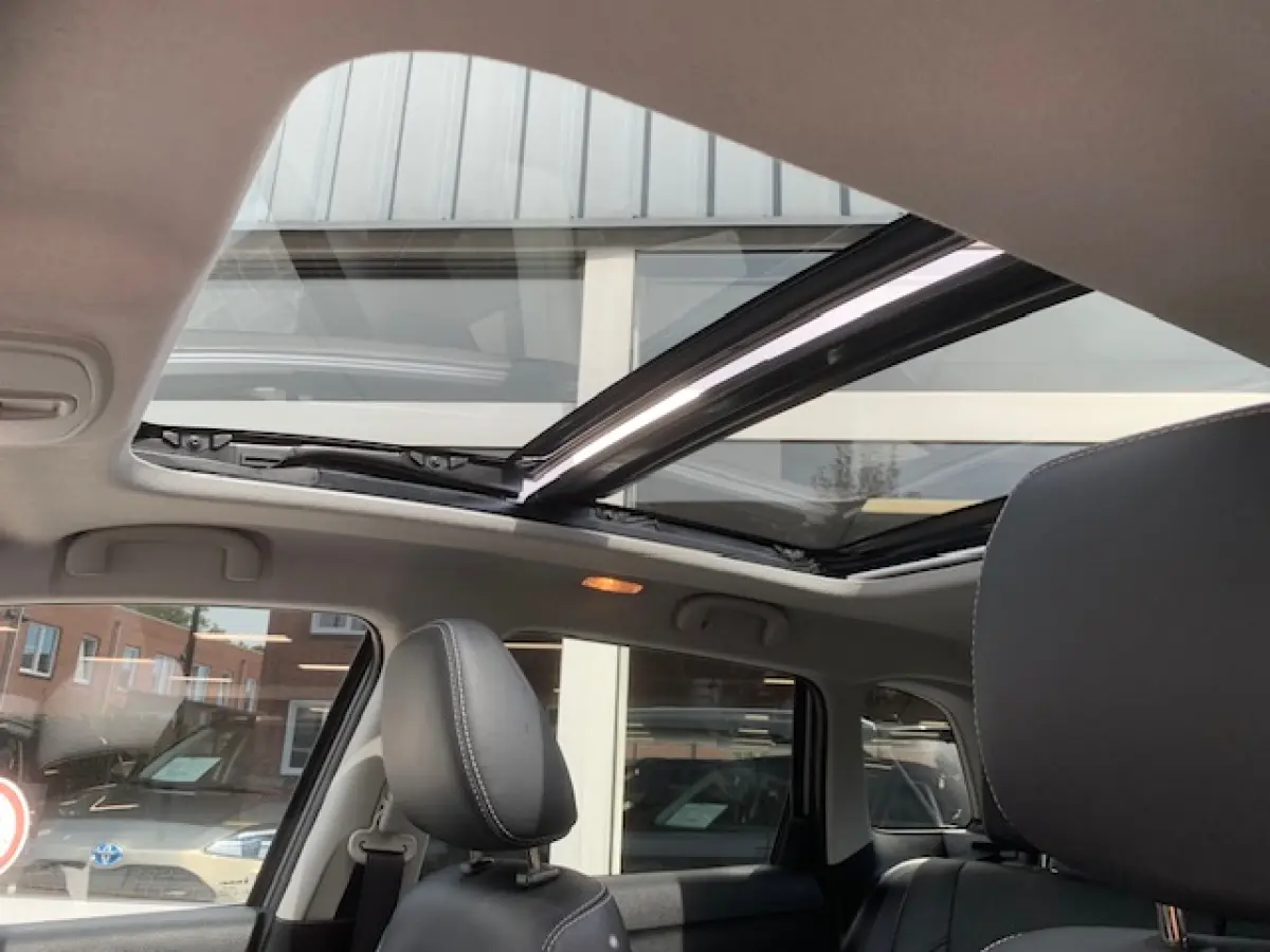 1.4 Boosterjet Stijl. Automaat , panoramadak, achteruitrijcamera.