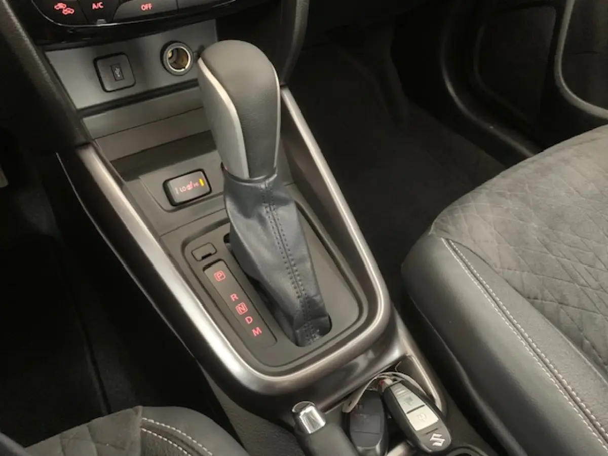 1.4 Boosterjet Stijl. Automaat , panoramadak, achteruitrijcamera.