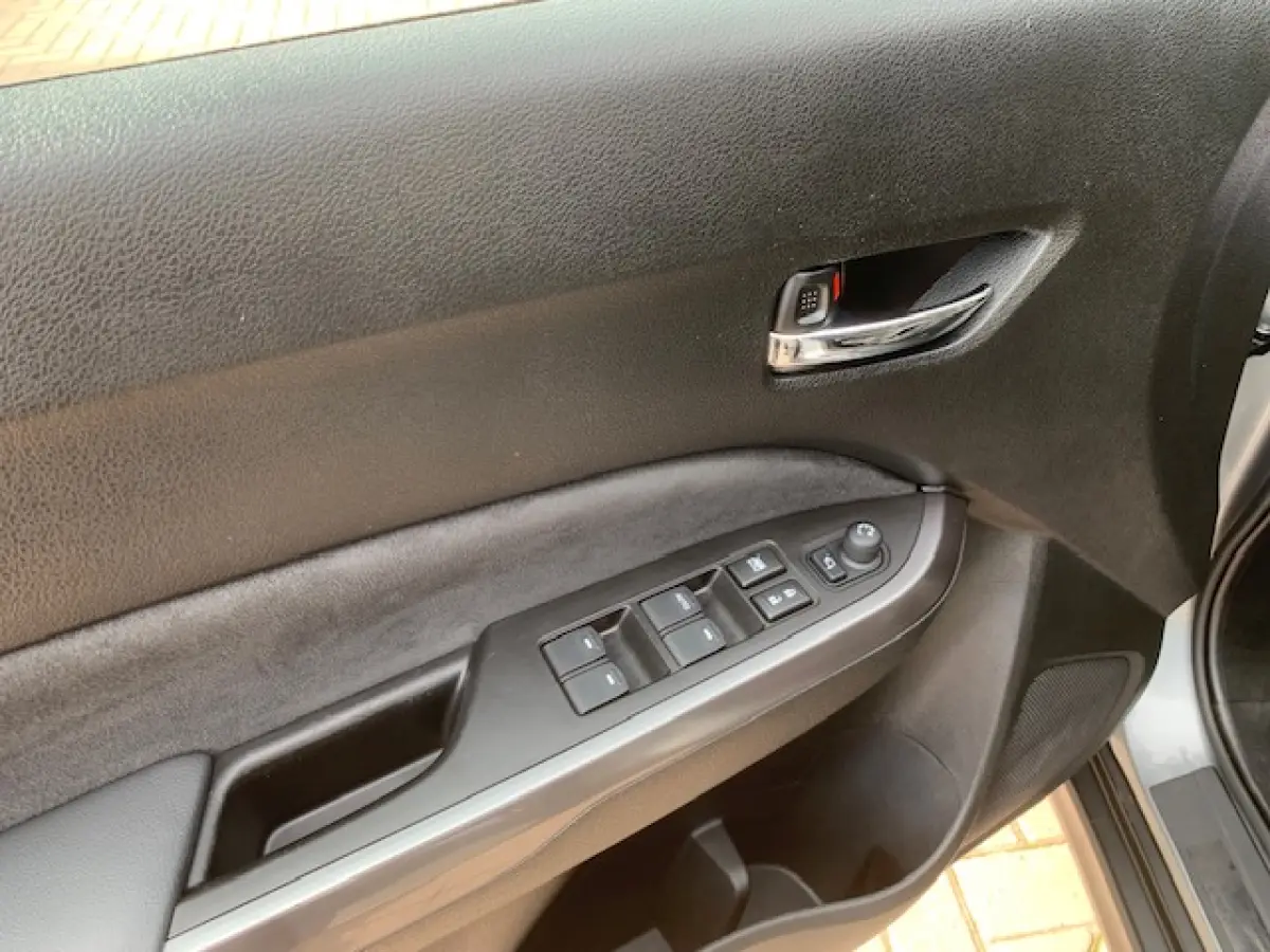 1.4 Boosterjet Stijl. Automaat , panoramadak, achteruitrijcamera.