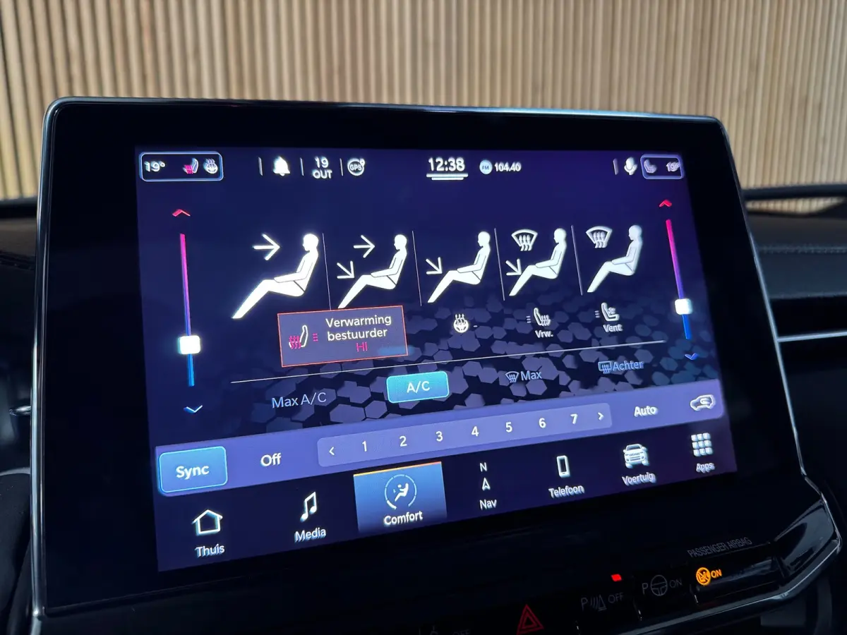 4xe 240 Plug-in Hybrid S PANO|ALPINE SOUND|ACC|360 CAM|STOELVENTILATIE|19 INCH