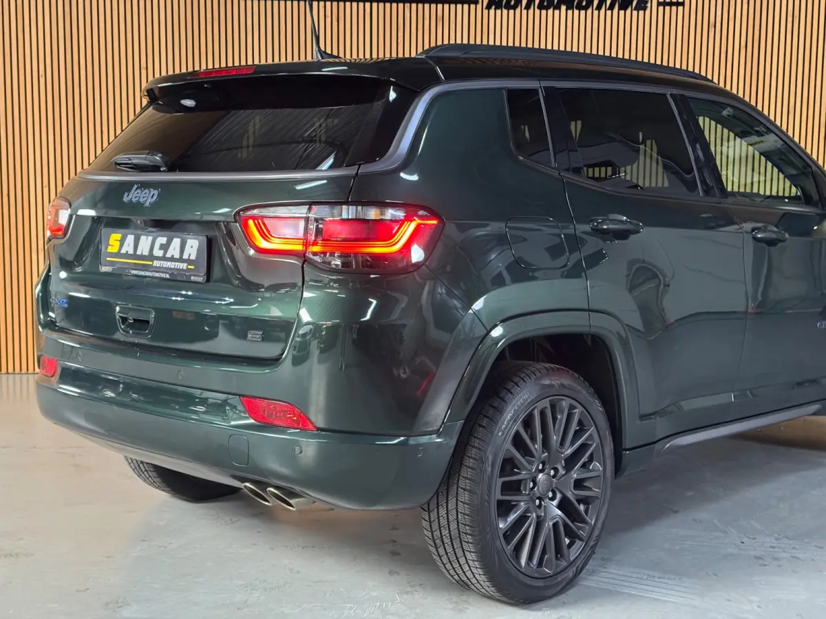 4xe 240 Plug-in Hybrid S PANO|ALPINE SOUND|ACC|360 CAM|STOELVENTILATIE|19 INCH