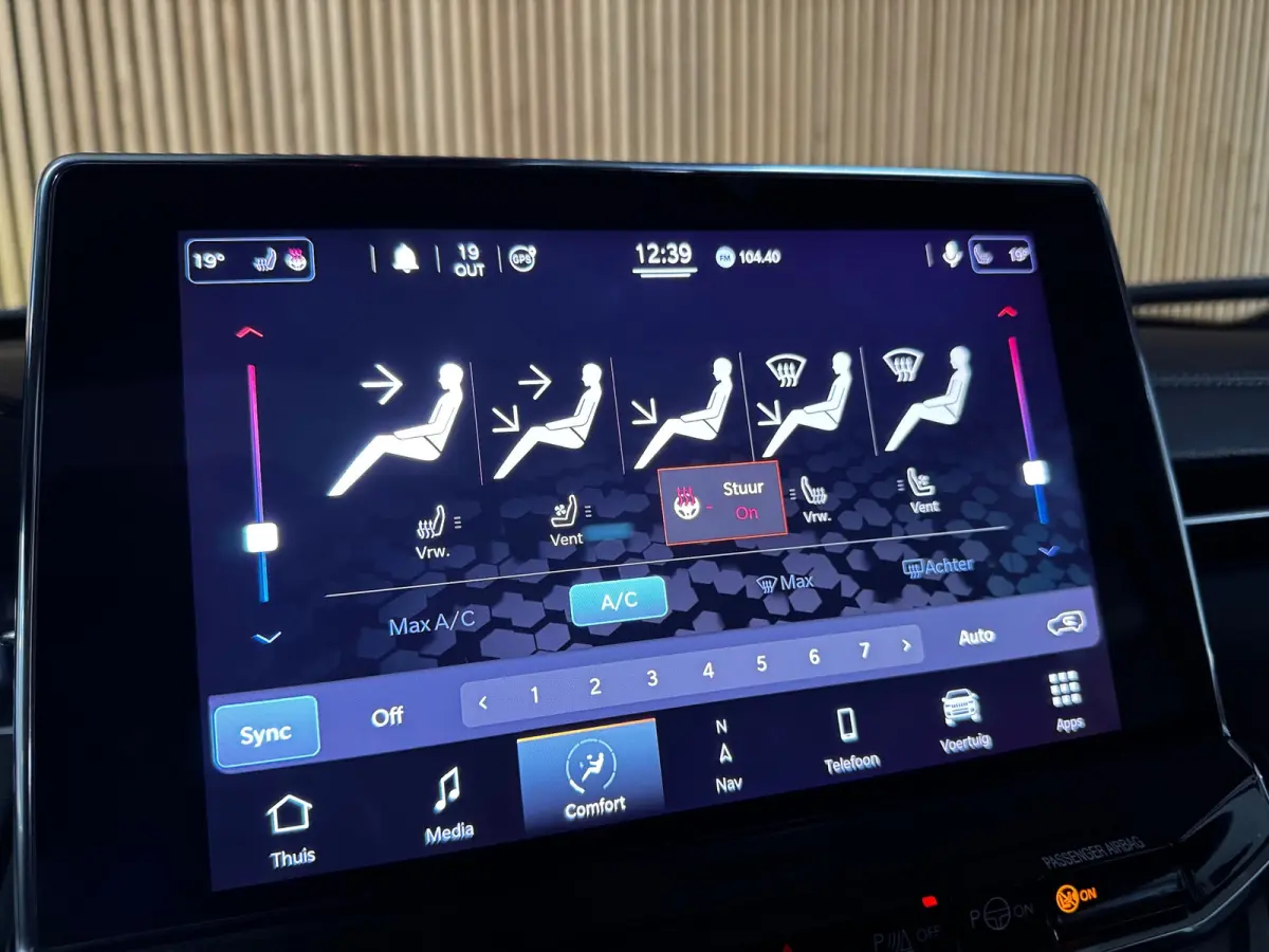 4xe 240 Plug-in Hybrid S PANO|ALPINE SOUND|ACC|360 CAM|STOELVENTILATIE|19 INCH
