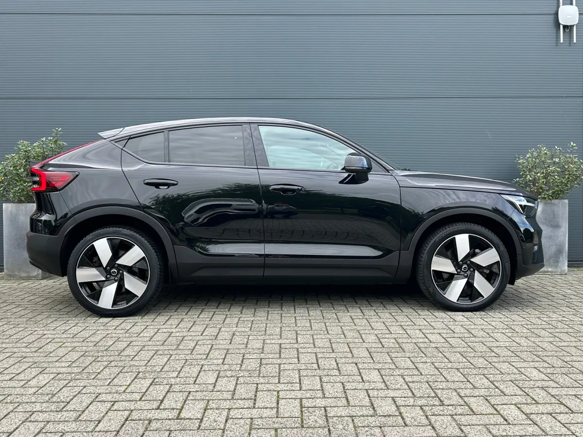 Recharge Ultimate 69 kWh | Harman/Kardon | SoH 95% | Memory | Pilot Assist | 360 camera | Nubuck |
