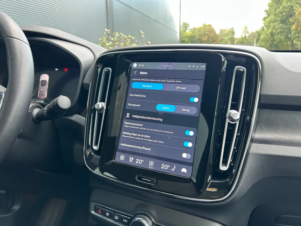 Recharge Ultimate 69 kWh | Harman/Kardon | SoH 95% | Memory | Pilot Assist | 360 camera | Nubuck |