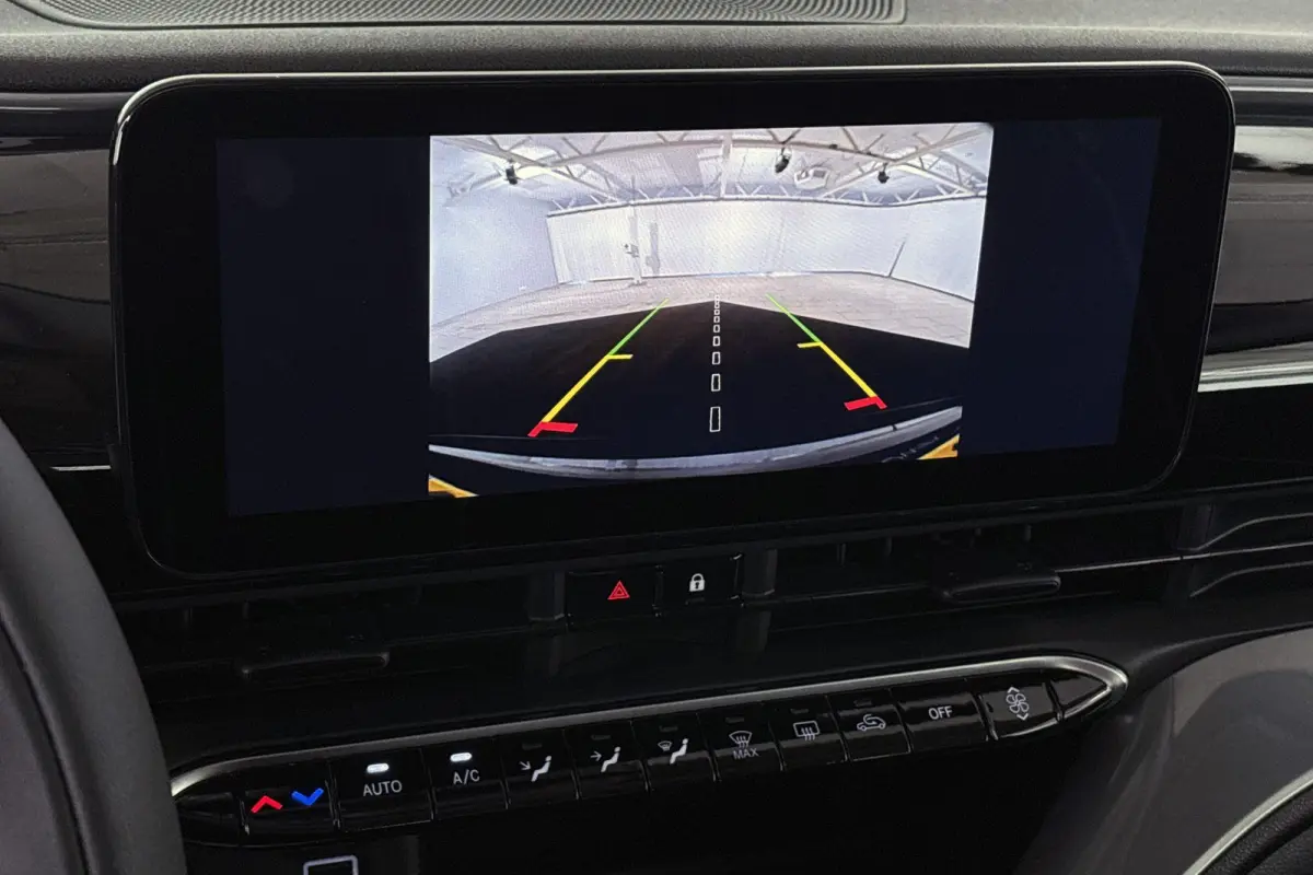 3+1 Icon 42 kWh Stoelverwarming Camera Apple CarPlay Dodehoek