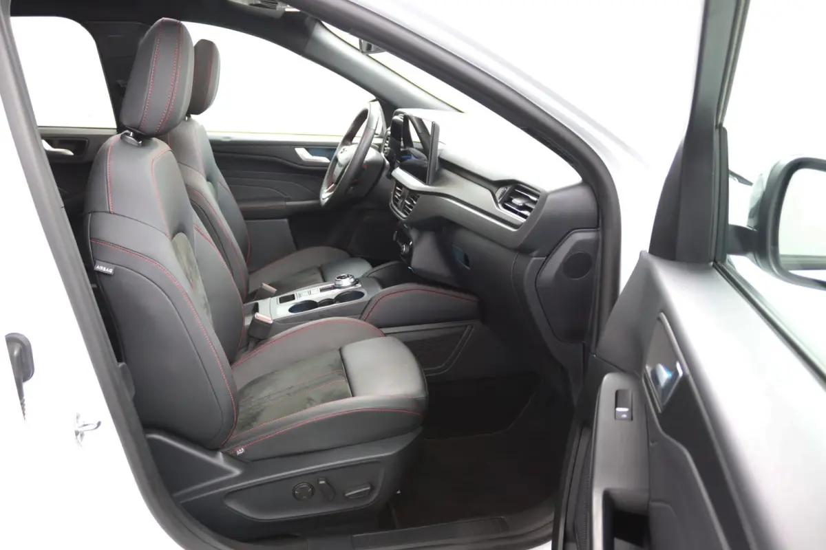 2.5 PHEV ST-Line X Black Pack | Panoramadak | Trekhaak | Matrix-LED | Adaptive Cruise | BLIS | Head-Up | B&O Audio | Elek. AGR-Stoelen