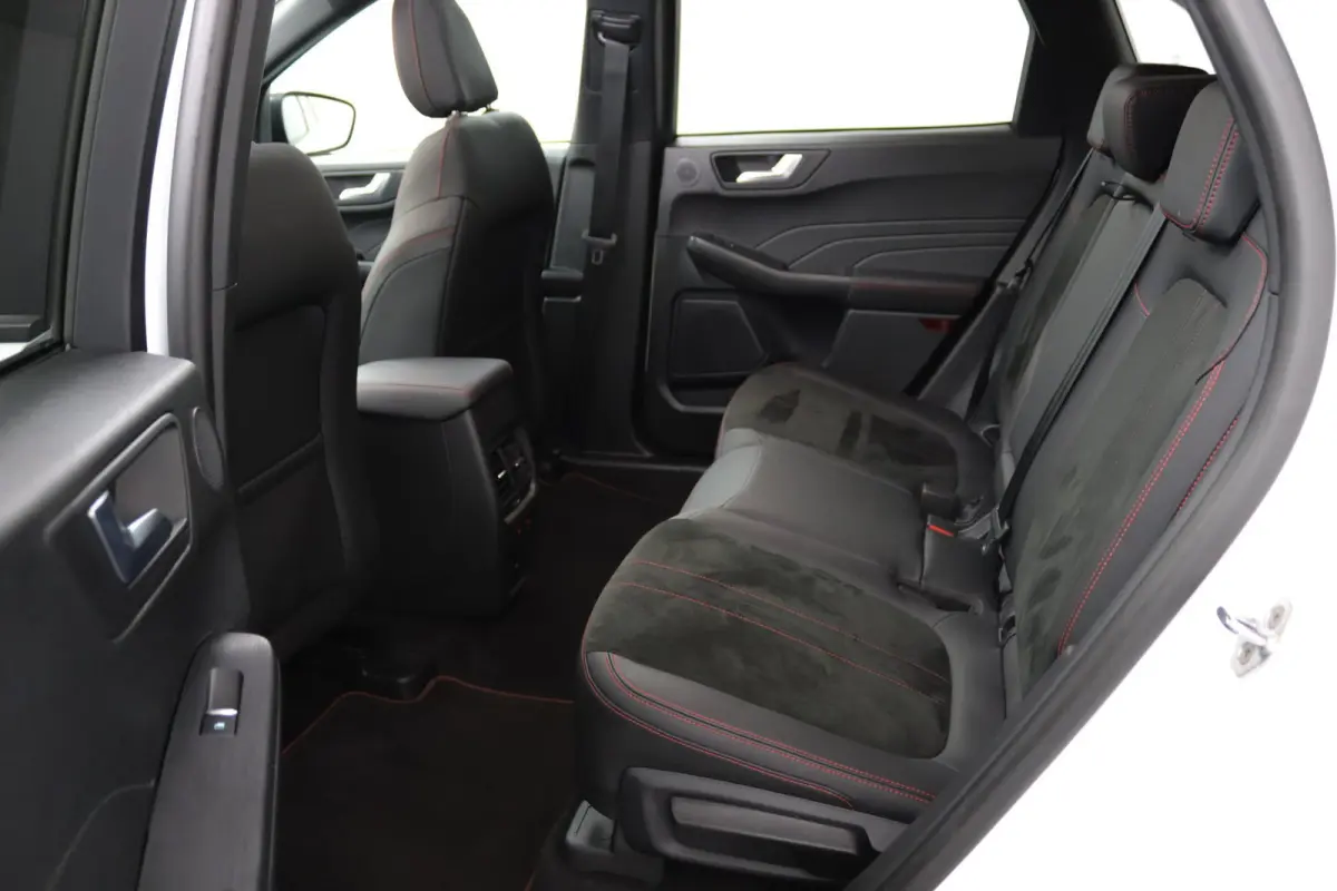 2.5 PHEV ST-Line X Black Pack | Panoramadak | Trekhaak | Matrix-LED | Adaptive Cruise | BLIS | Head-Up | B&O Audio | Elek. AGR-Stoelen