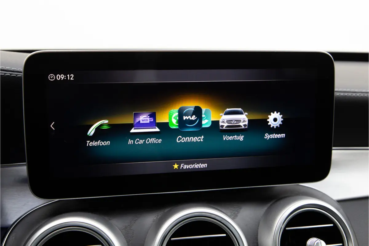 300 e AMG Premium, Nightpack, Panorama, Burmester, Luchtvering, Carplay, Digital cockpit, Facelift 2020