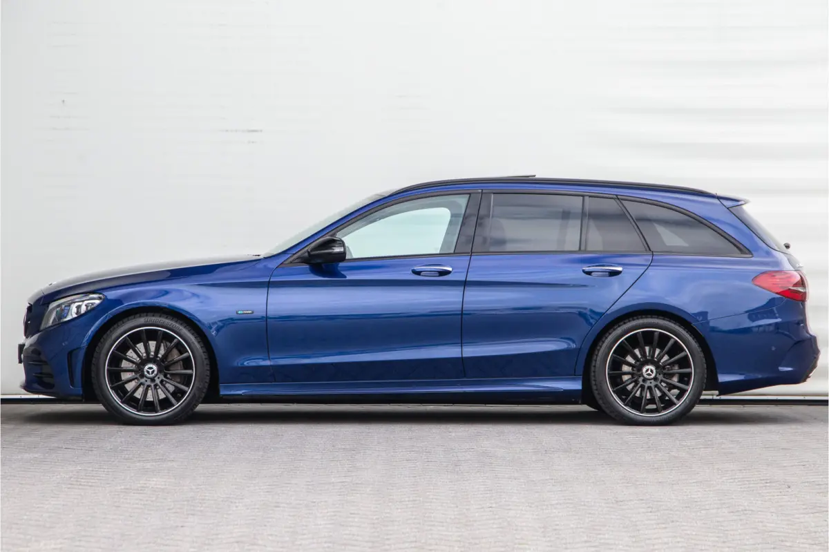 300 e AMG Premium, Nightpack, Panorama, Burmester, Luchtvering, Carplay, Digital cockpit, Facelift 2020