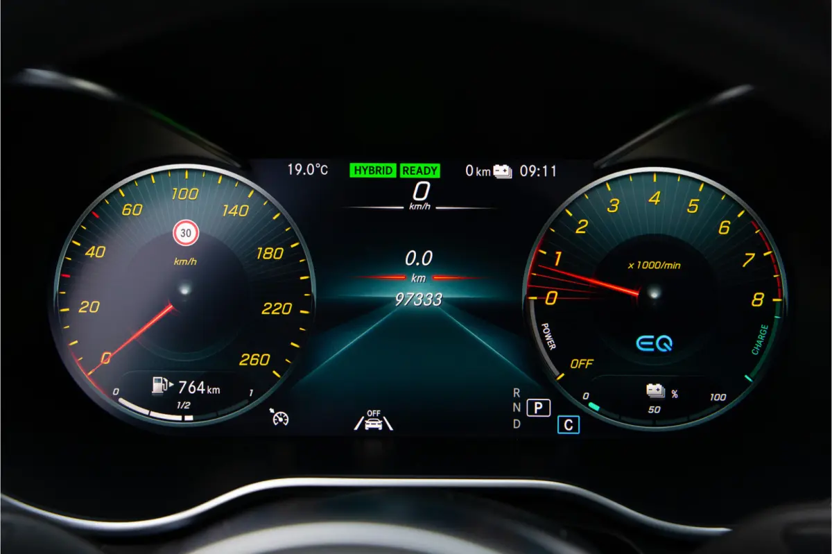 300 e AMG Premium, Nightpack, Panorama, Burmester, Luchtvering, Carplay, Digital cockpit, Facelift 2020