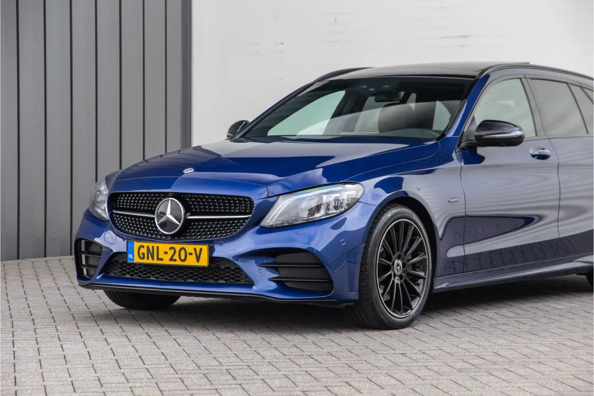 300 e AMG Premium, Nightpack, Panorama, Burmester, Luchtvering, Carplay, Digital cockpit, Facelift 2020