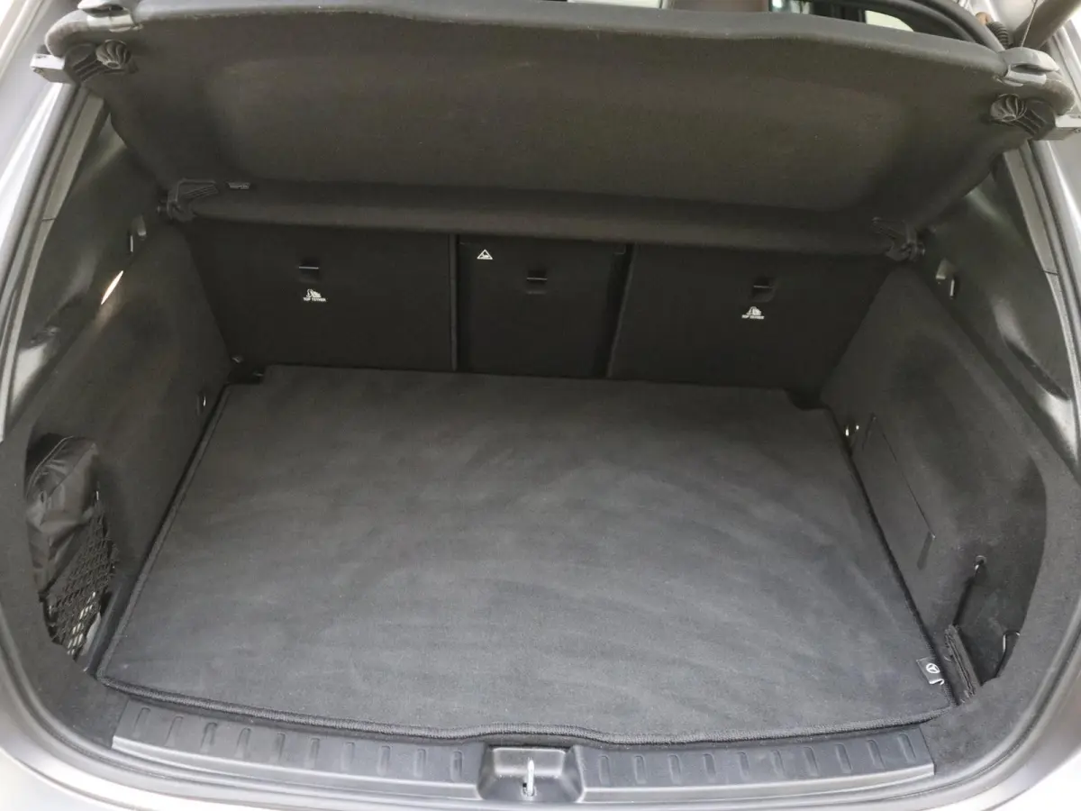 200 Business Solution AMG Premium Plus /Panoramadak /Memory Stoelen /20 Inch / AMG45 pakket /Mountaingrey Magno