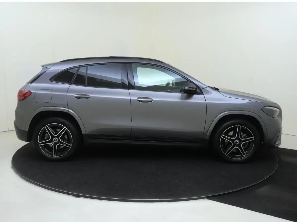 250 e AMG Line Premium /Panoramadak /Keyless-Go /Augmented reality