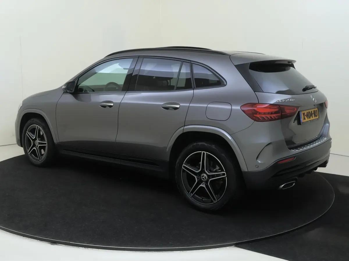 250 e AMG Line Premium /Panoramadak /Keyless-Go /Augmented reality