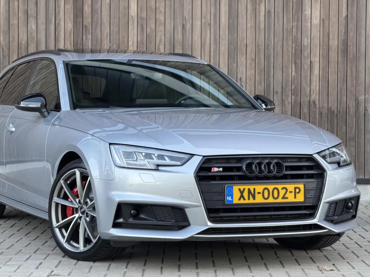 3.0 TFSI S4 quattro Pro Line Plus | RS | PANO | HUD | SFEER | FLORETTSILBER