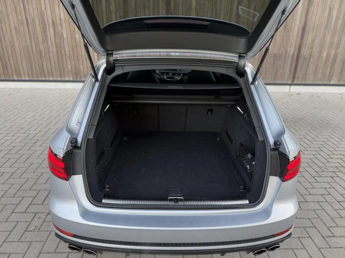 3.0 TFSI S4 quattro Pro Line Plus | RS | PANO | HUD | SFEER | FLORETTSILBER