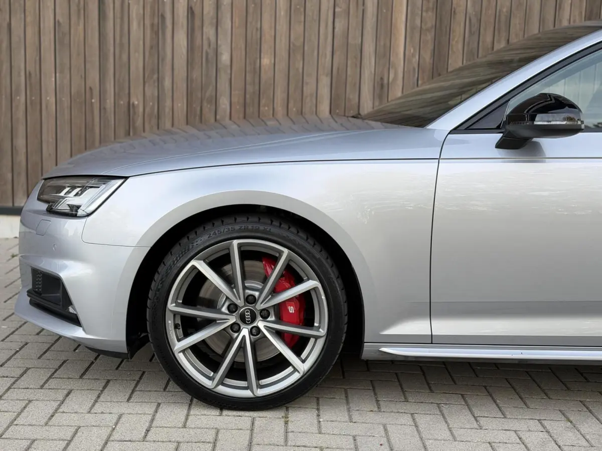 3.0 TFSI S4 quattro Pro Line Plus | RS | PANO | HUD | SFEER | FLORETTSILBER