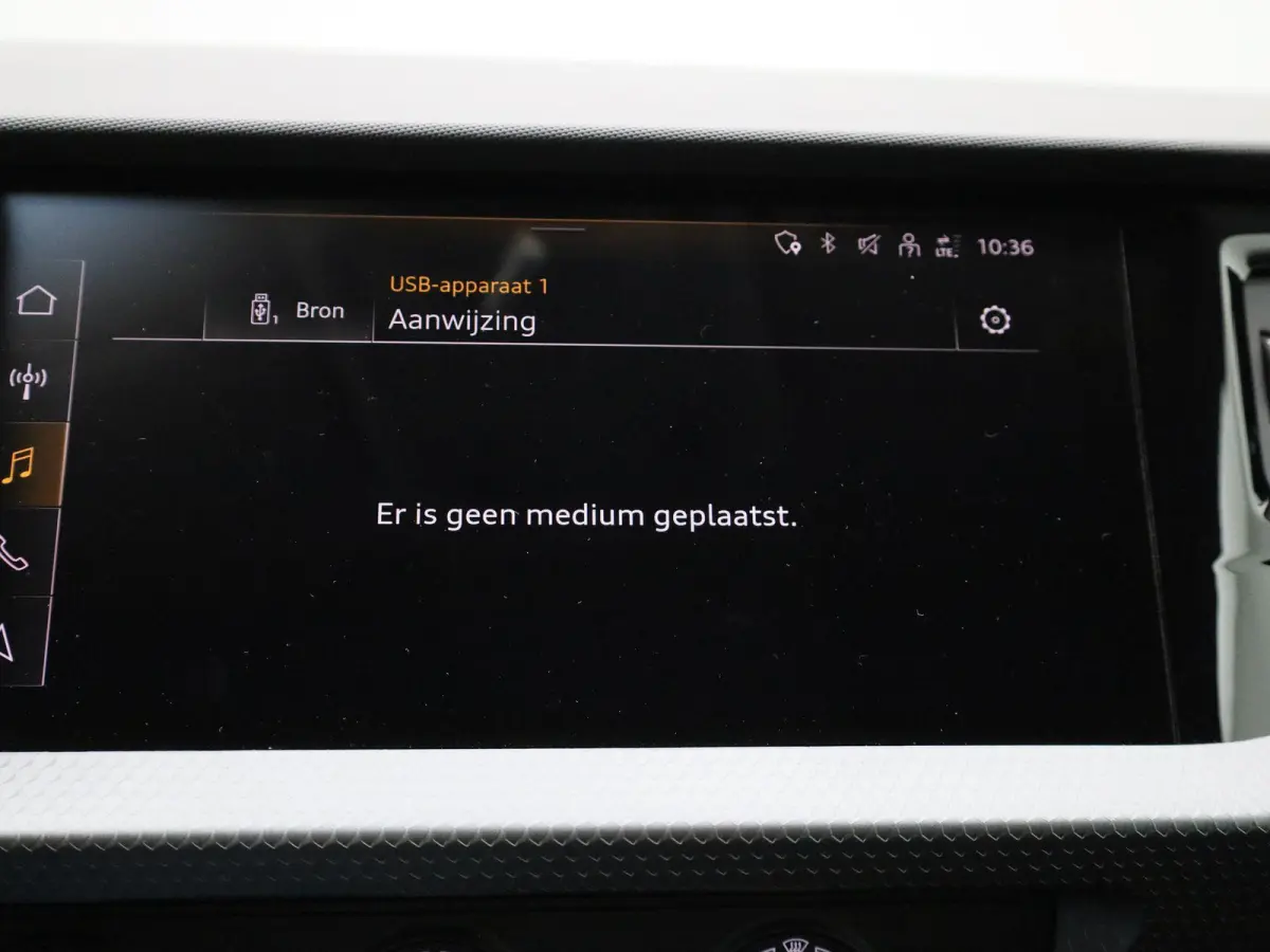 25 TFSI Pro Line | Apple Carplay / Android Auto | Cruise Control | Virtual Cockpit | Bluetooth | DAB | Parkeersensoren | Lichtmetalen Velgen |