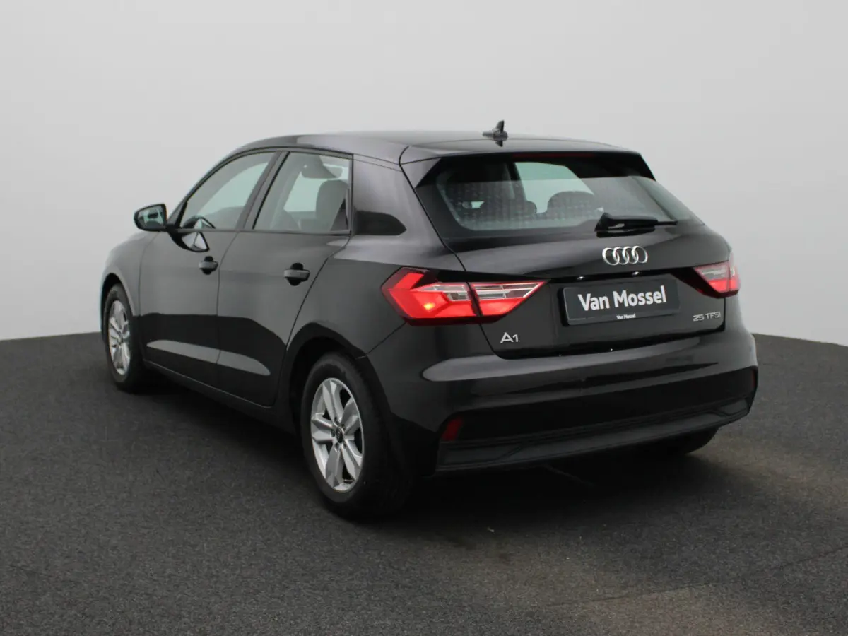 25 TFSI Pro Line | Apple Carplay / Android Auto | Cruise Control | Virtual Cockpit | Bluetooth | DAB | Parkeersensoren | Lichtmetalen Velgen |