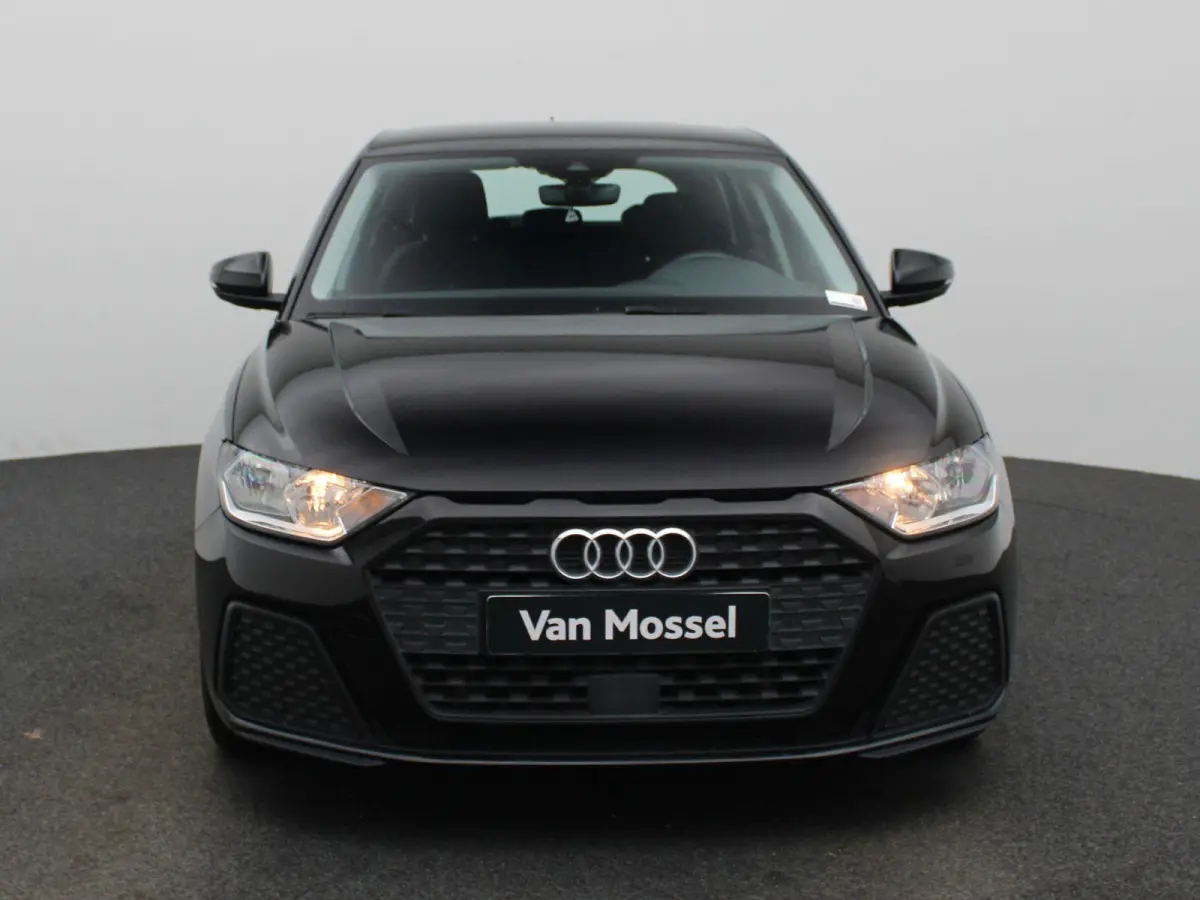 25 TFSI Pro Line | Apple Carplay / Android Auto | Cruise Control | Virtual Cockpit | Bluetooth | DAB | Parkeersensoren | Lichtmetalen Velgen |